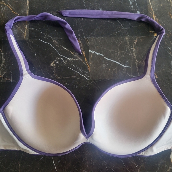 Victoria secret bikini top 👙 - Picture 2 of 5